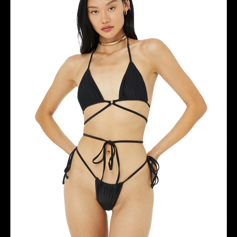 NWT alo x Frankies Bikinis Tatum Set